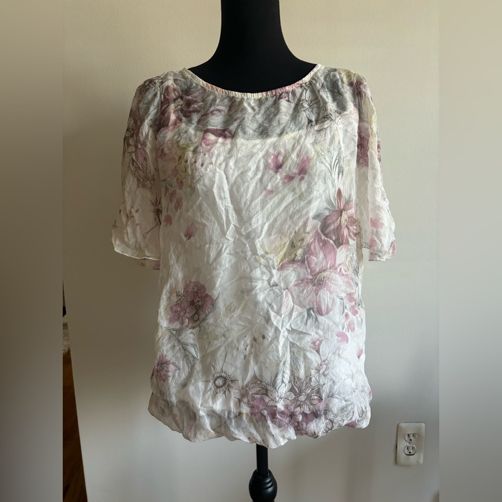 Guisy 100% silk short sleeve floral blouse